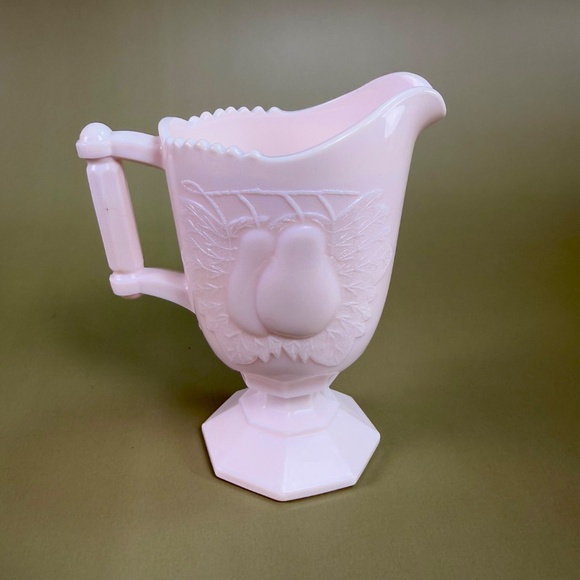 Jeannette Shell Pink Milk Glass Sugar & Creamer | BALT Pear Pattern - Picture 13 of 16